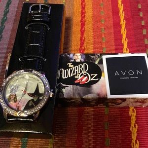 NIB Wizard of Oz Good Witch/Bad Witch Avon Watch